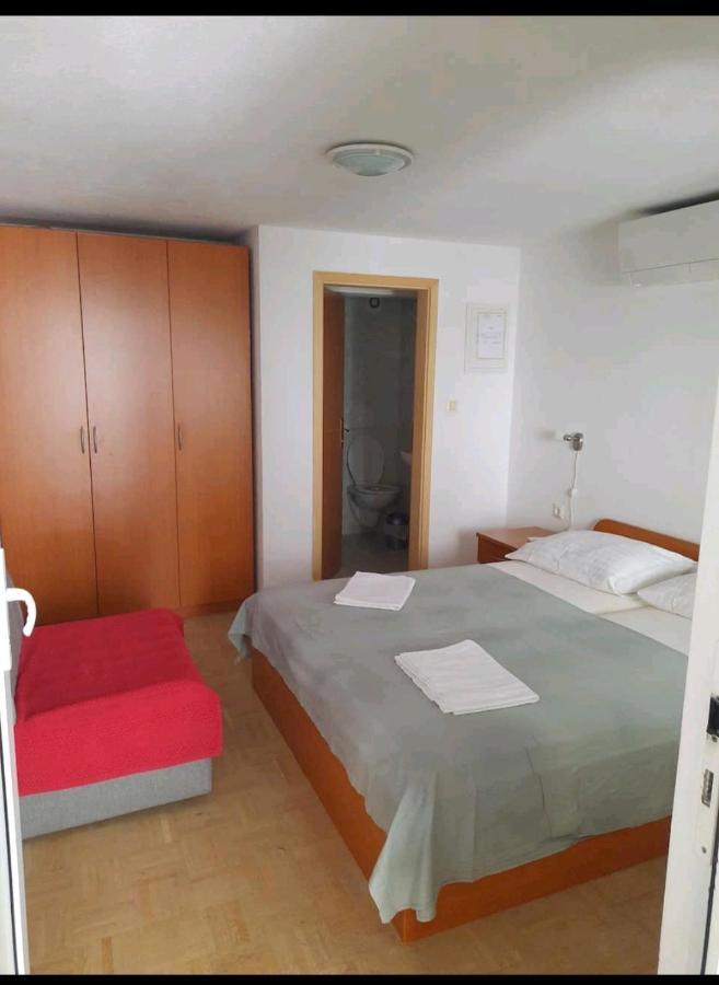 Vila Doris Hotel Baska Voda Bagian luar foto